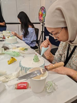 Baking Team Building Strengthening Teams Through On-Site Baking Team Building Activity ...